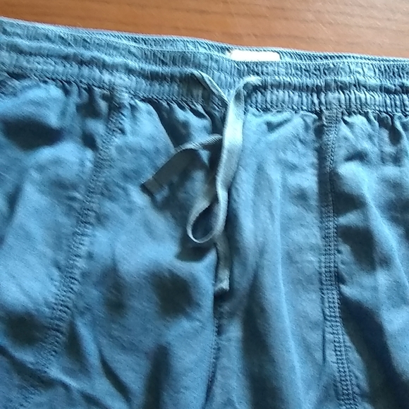 St John's Bay Pull On Summer Jeans,NWOT - Picture 3 of 7